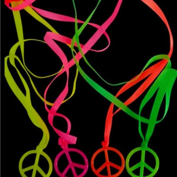 Collares Dije signo de la paz