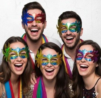 Antifaz Holografico Tricolor